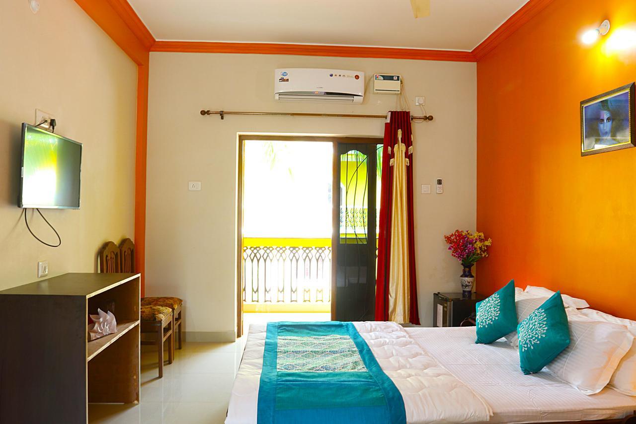 Dreams Palm Beach Resort Calangute Exterior foto