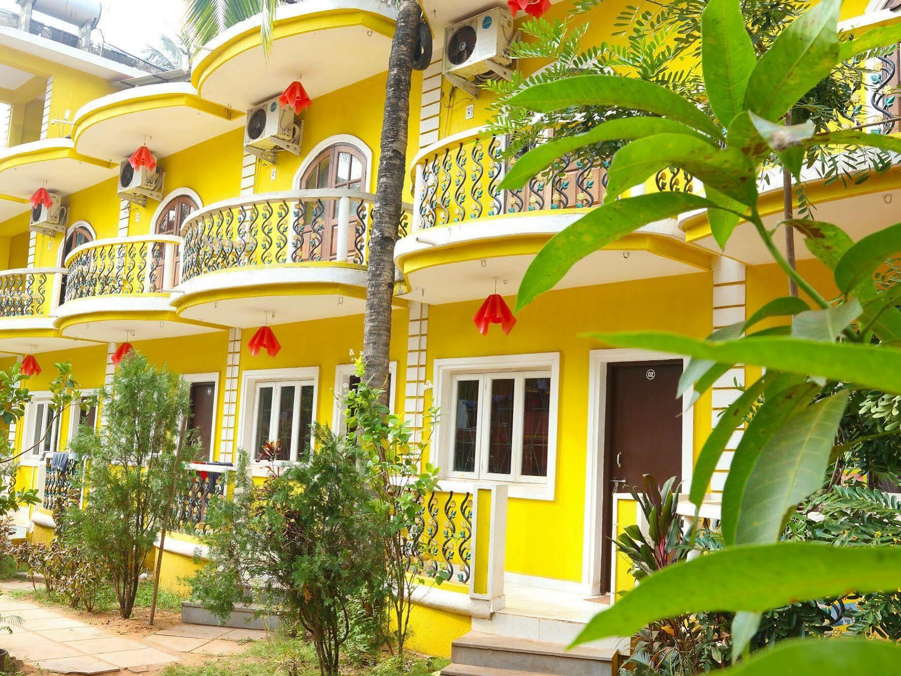Dreams Palm Beach Resort Calangute Exterior foto